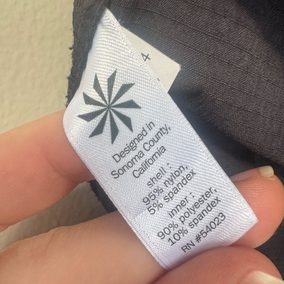 Athleta Trekkie Skort with Built In Shorts and Handy Pockets - Picture 8 of 8